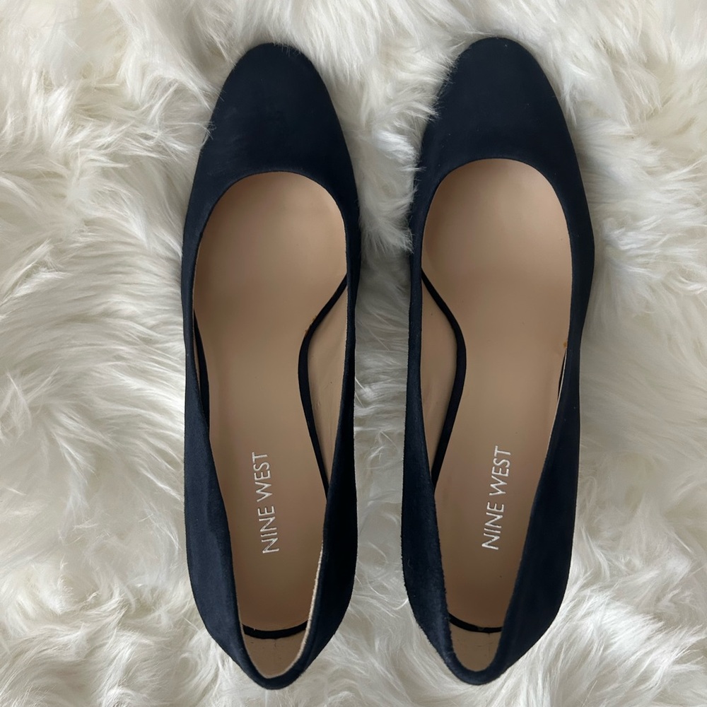 Nine West Classic Black Flats